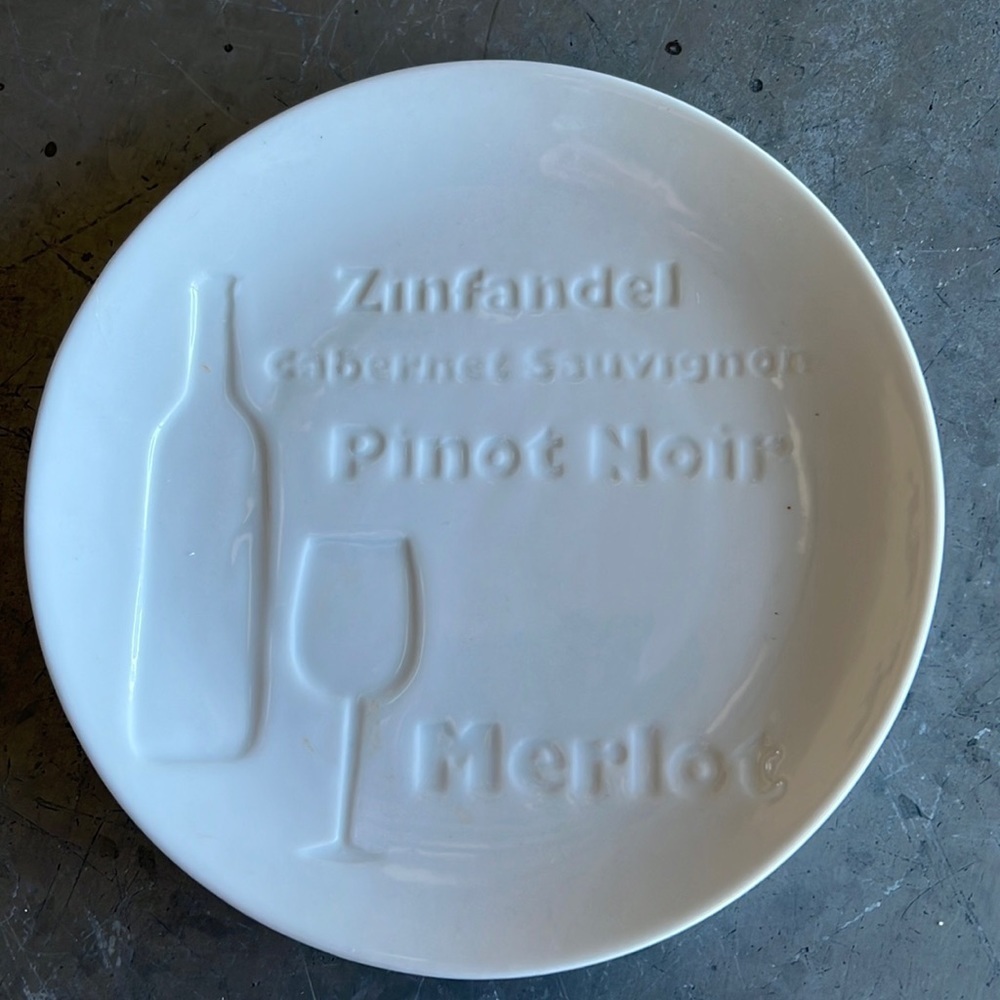 White wine themed appetizer plates
